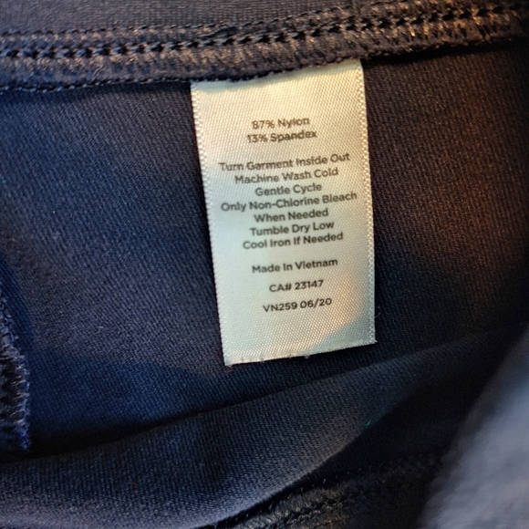 Talbots Tech Stretch Slash Pocket Navy Blue High Waist Leggings - Size Medium - Picture 13 of 16